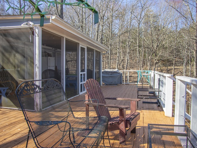 Deck-1