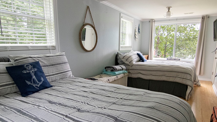 Guest-Bedroom-PSD